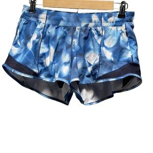 Lululemon Hotty Hot Short II